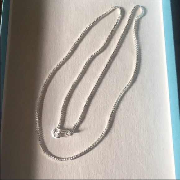 Jewelry - Beautiful 22” 925 silver box chain